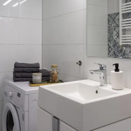 INITIUM rooms - Obrońców Wybrzeża 4D Gdańsk Zewnętrze zdjęcie